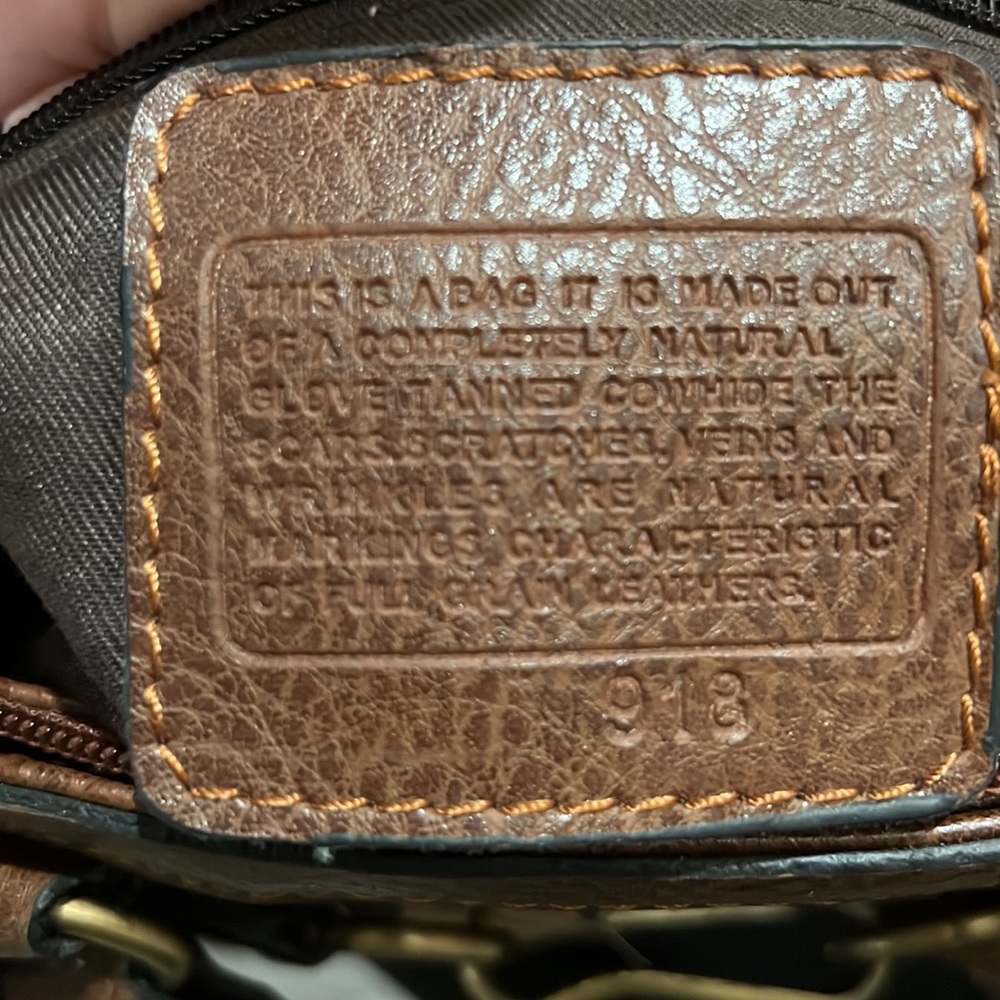 Vintage Coach handbag, EUC - Picture 4 of 5